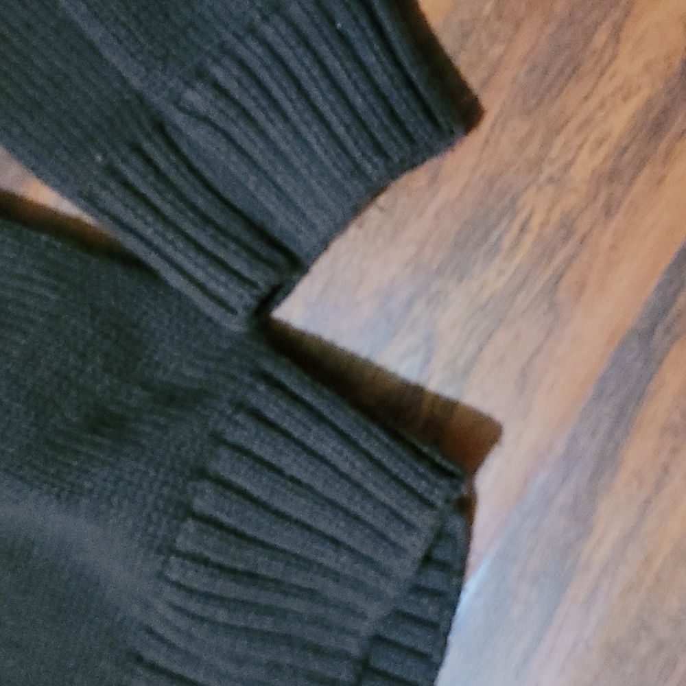 Chaps Sweater - Picture 3 of 4